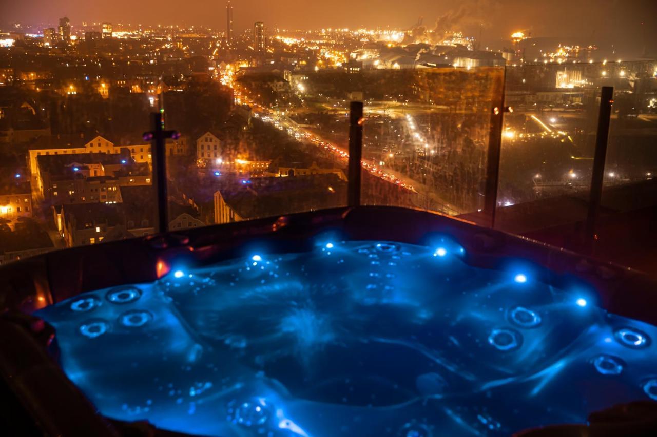 Sky Garden Penthouse Leilighet Klaipėda Eksteriør bilde